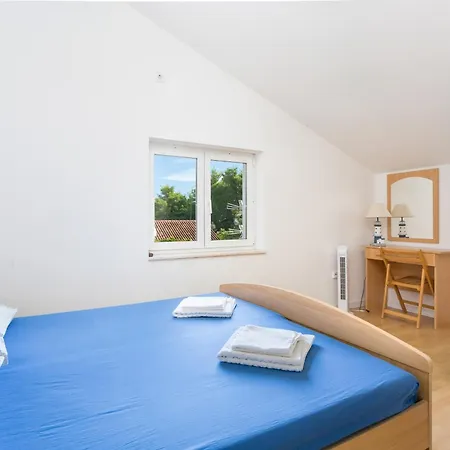 Seget Vranjica 14409a Apartment *