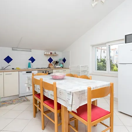 Apartment Seget Vranjica 14409a *