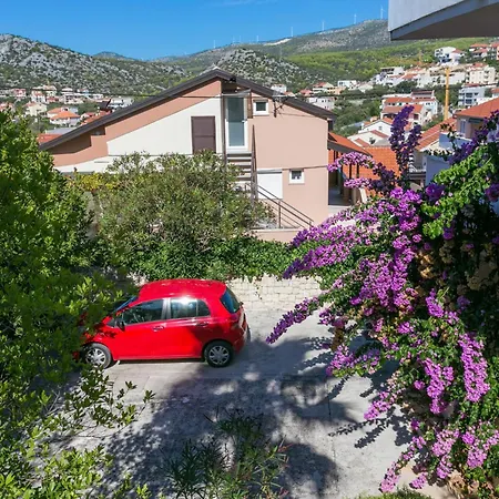 Seget Vranjica 14409a * Seget Donji